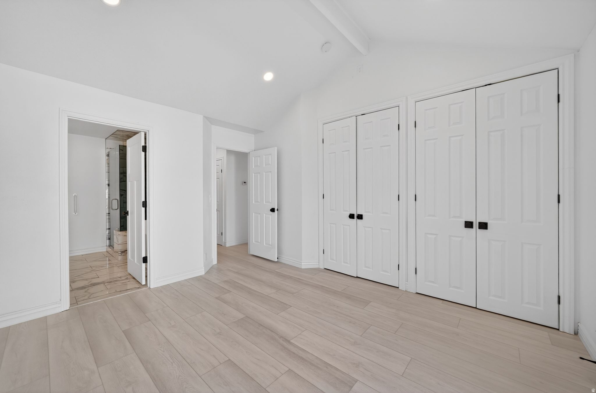 MEADOWS - Residential
