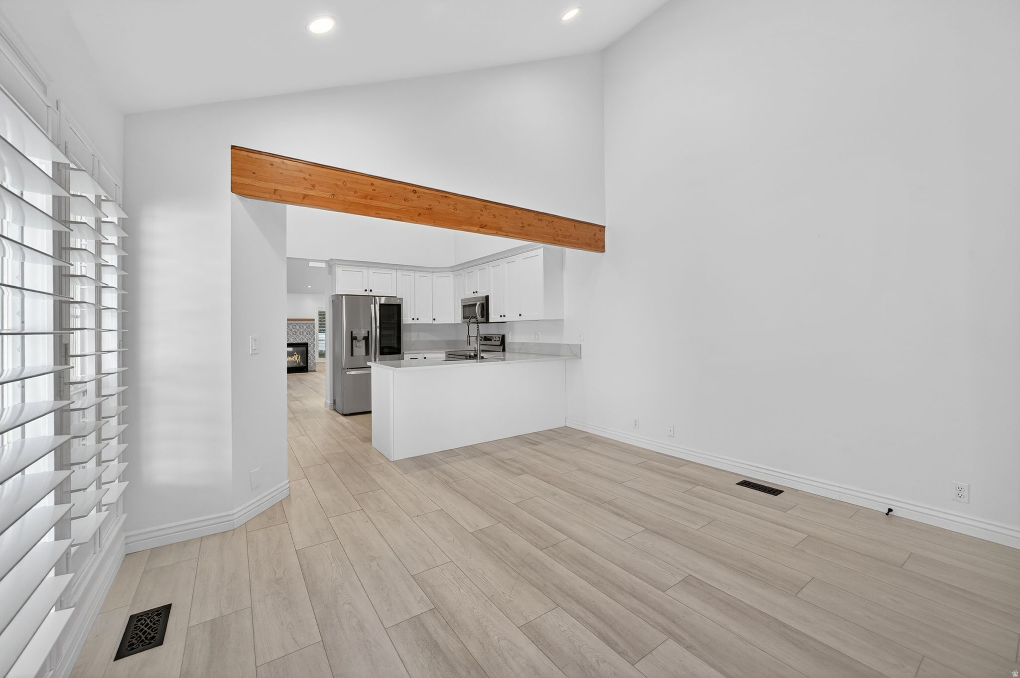 MEADOWS - Residential