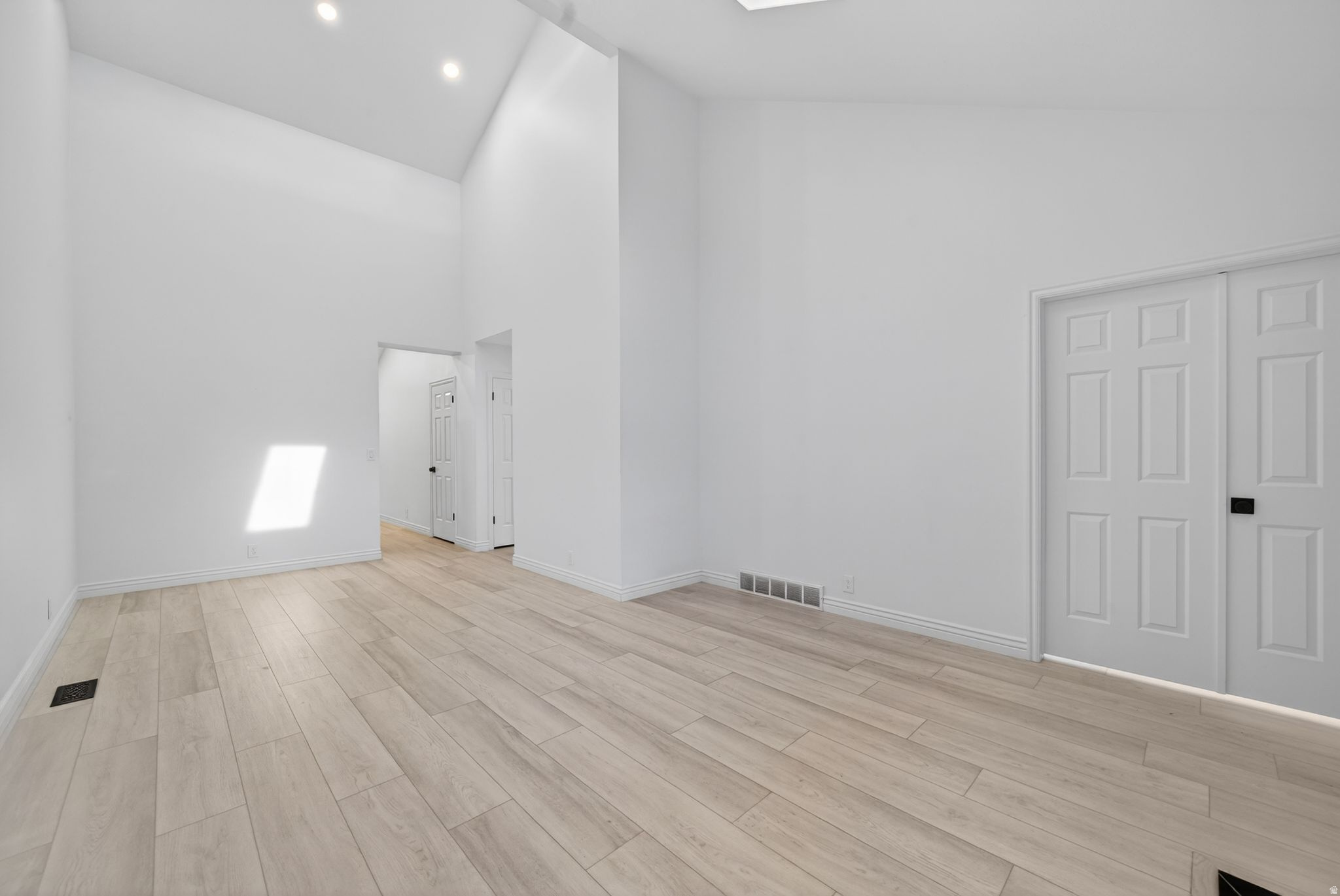 MEADOWS - Residential