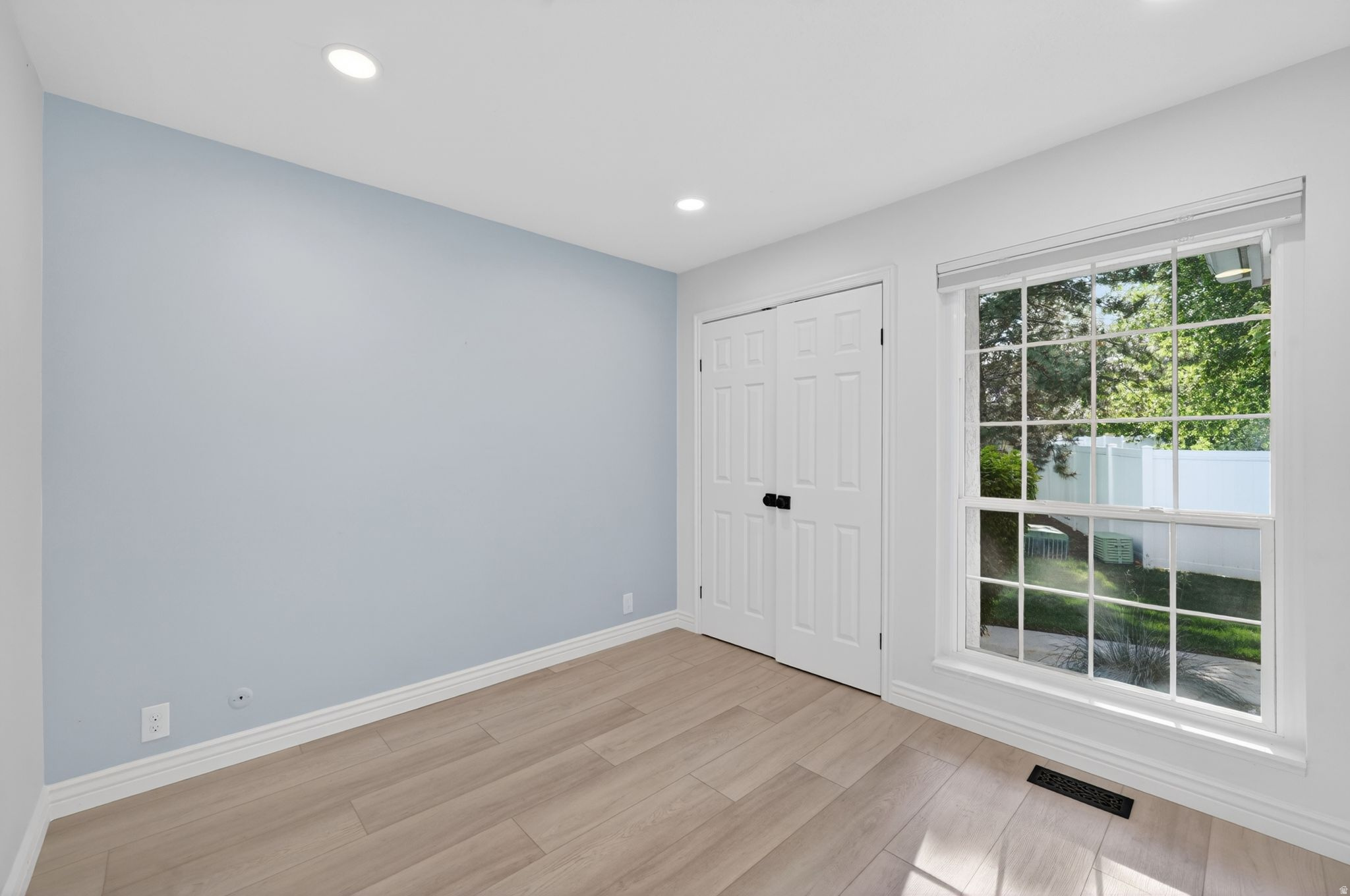 MEADOWS - Residential