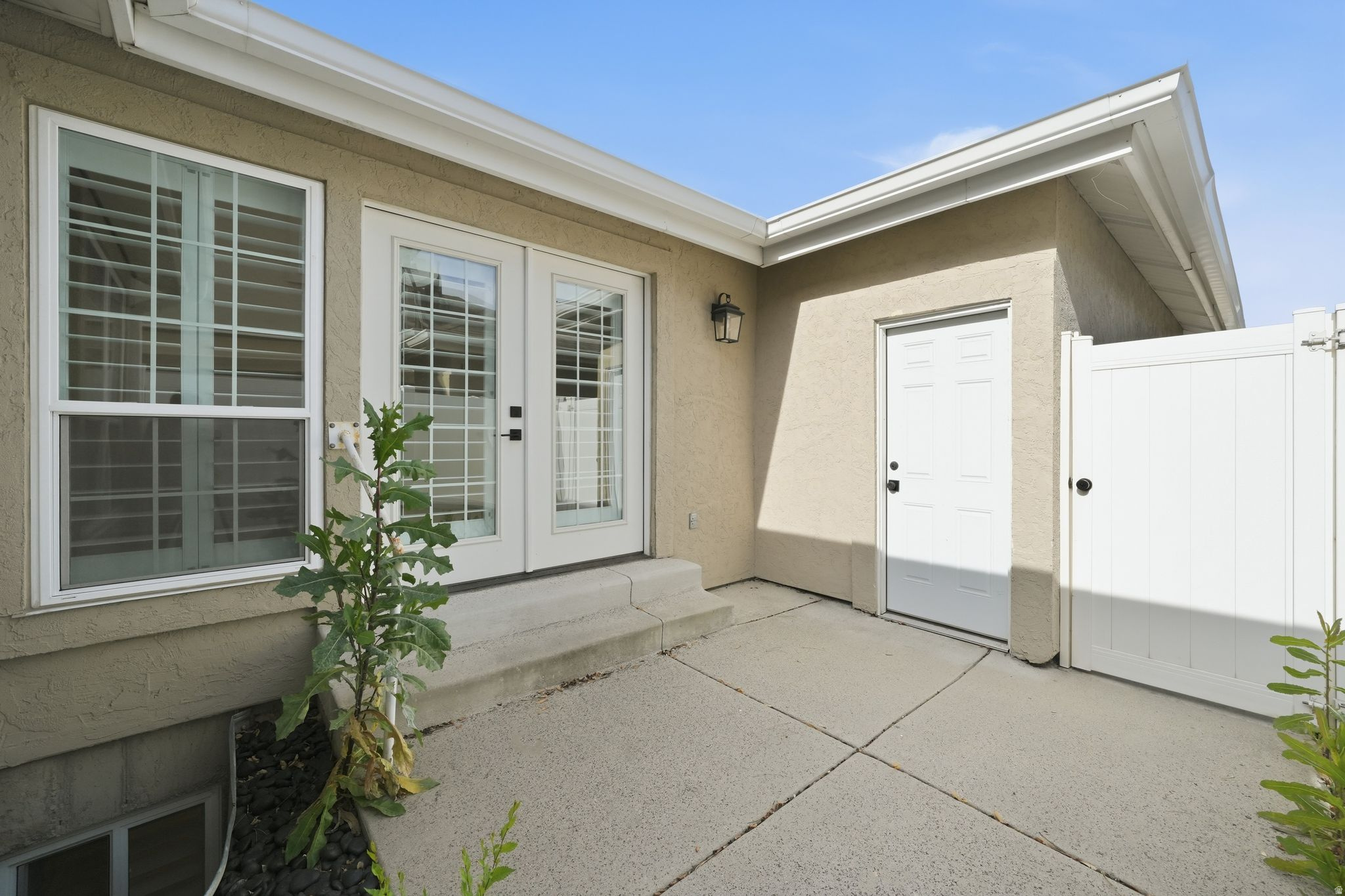 MEADOWS - Residential