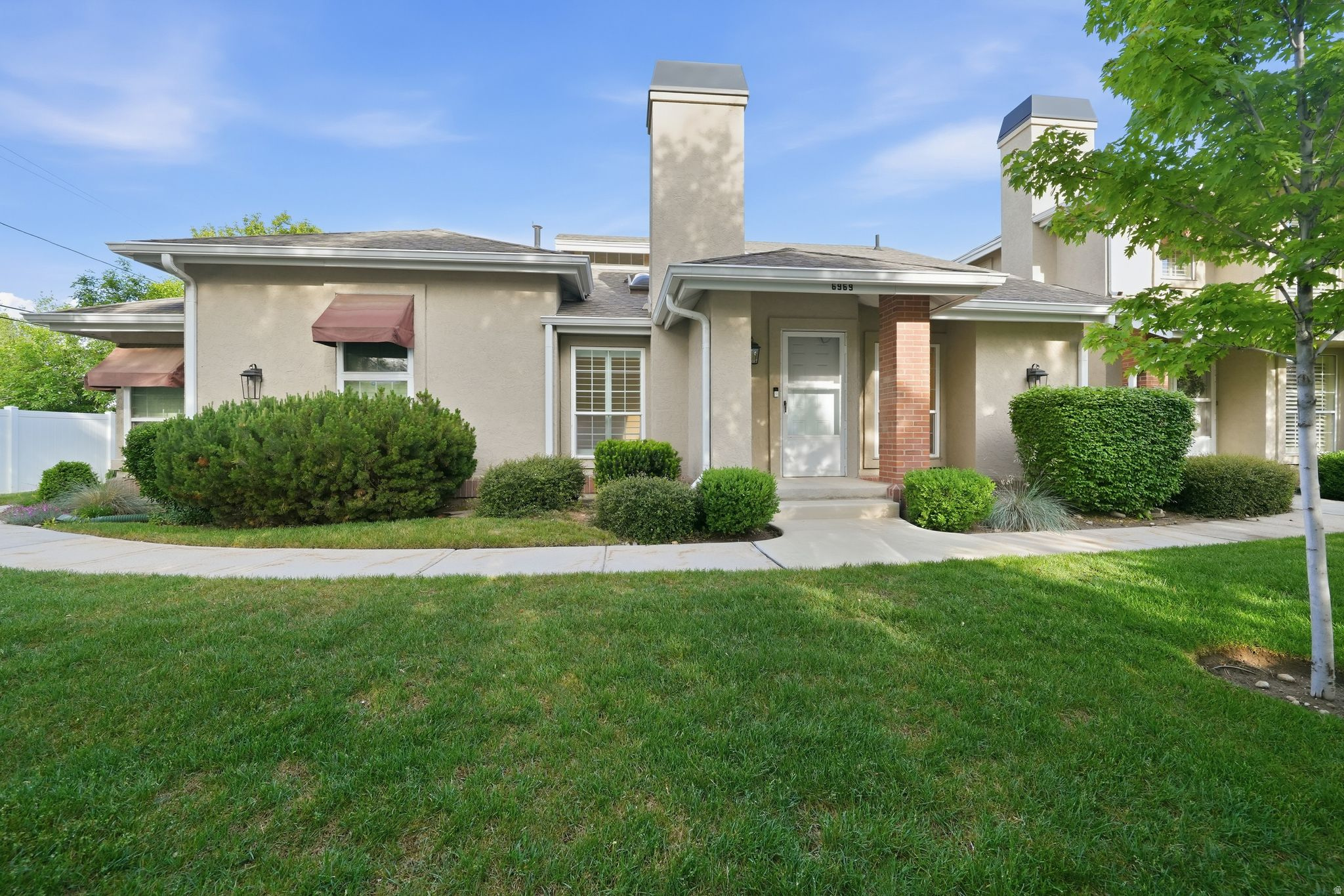 MEADOWS - Residential