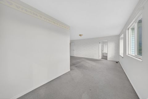 Tiny photo for 8927 E PINEVIEW DR N, Huntsville, UT 84317 (MLS # 2157669)
