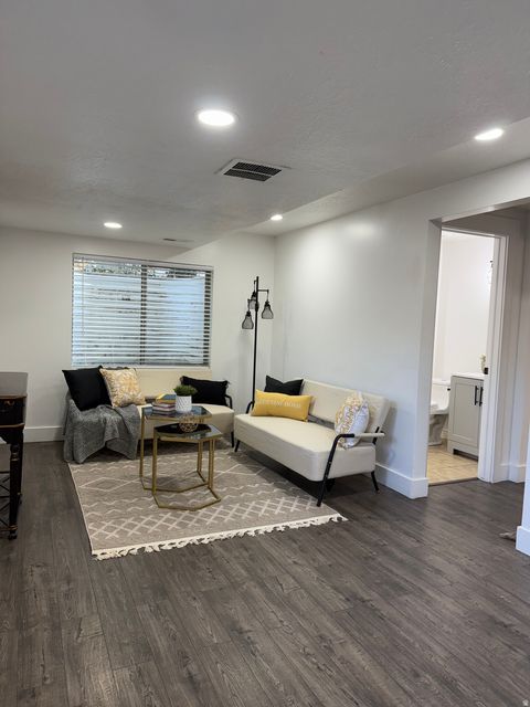 Tiny photo for 156 W 300 N, Clearfield, UT 84015 (MLS # 2129615)