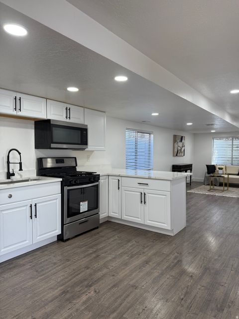 Tiny photo for 156 W 300 N, Clearfield, UT 84015 (MLS # 2129615)