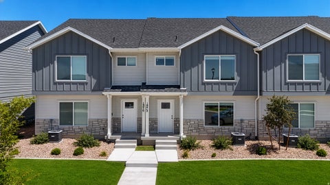 Townhouse For Sale - 1372 N Meadow Lane Ln<br/> Spanish Fork, UT 84660