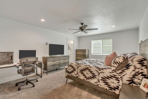 Tiny photo for 2079 W 1715 S, West Haven, UT 84401 (MLS # 2137797)