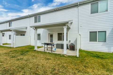 Tiny photo for 2079 W 1715 S, West Haven, UT 84401 (MLS # 2137797)