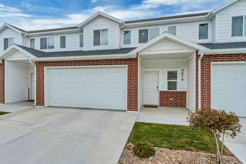 Tiny photo for 2079 W 1715 S, West Haven, UT 84401 (MLS # 2137797)