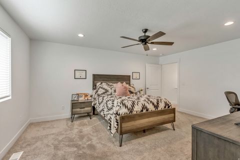 Tiny photo for 2079 W 1715 S, West Haven, UT 84401 (MLS # 2137797)