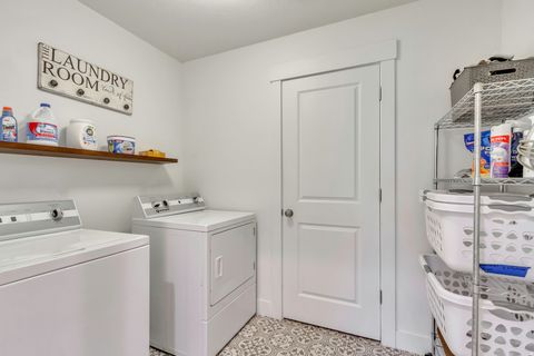 Tiny photo for 2079 W 1715 S, West Haven, UT 84401 (MLS # 2137797)