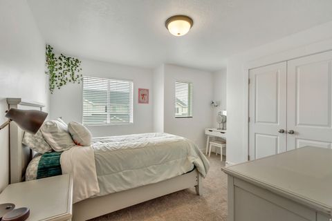 Tiny photo for 2079 W 1715 S, West Haven, UT 84401 (MLS # 2137797)