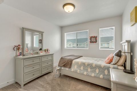 Tiny photo for 2079 W 1715 S, West Haven, UT 84401 (MLS # 2137797)