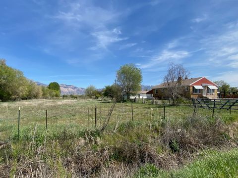 Tiny photo for 200 S 2800 W, Marriott Slaterville, UT 84404 (MLS # 2148694)