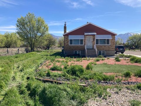 Photo of 200 S 2800 W, Marriott Slaterville, UT 84404 (MLS # 2148694)