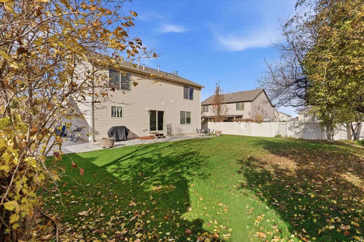 SPANISH FIELDS - Residential