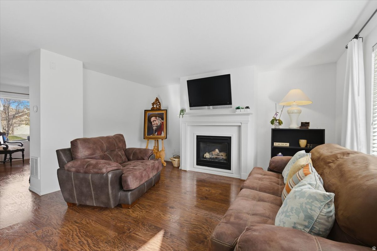 SPANISH FIELDS - Residential