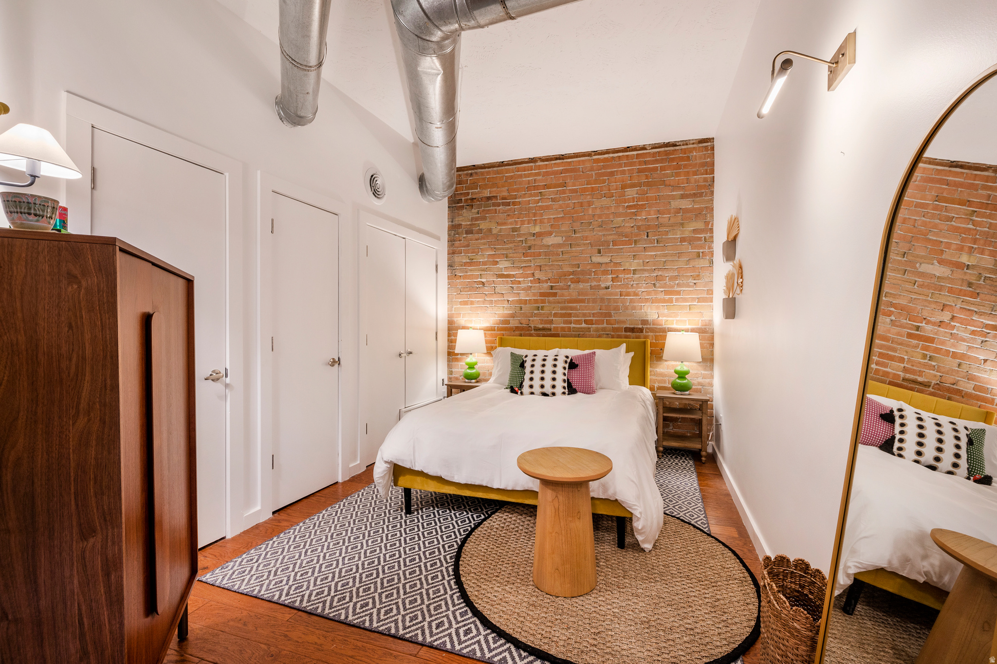 WAREHOUSE DISTRICT CONDOMINIUMS - Residential