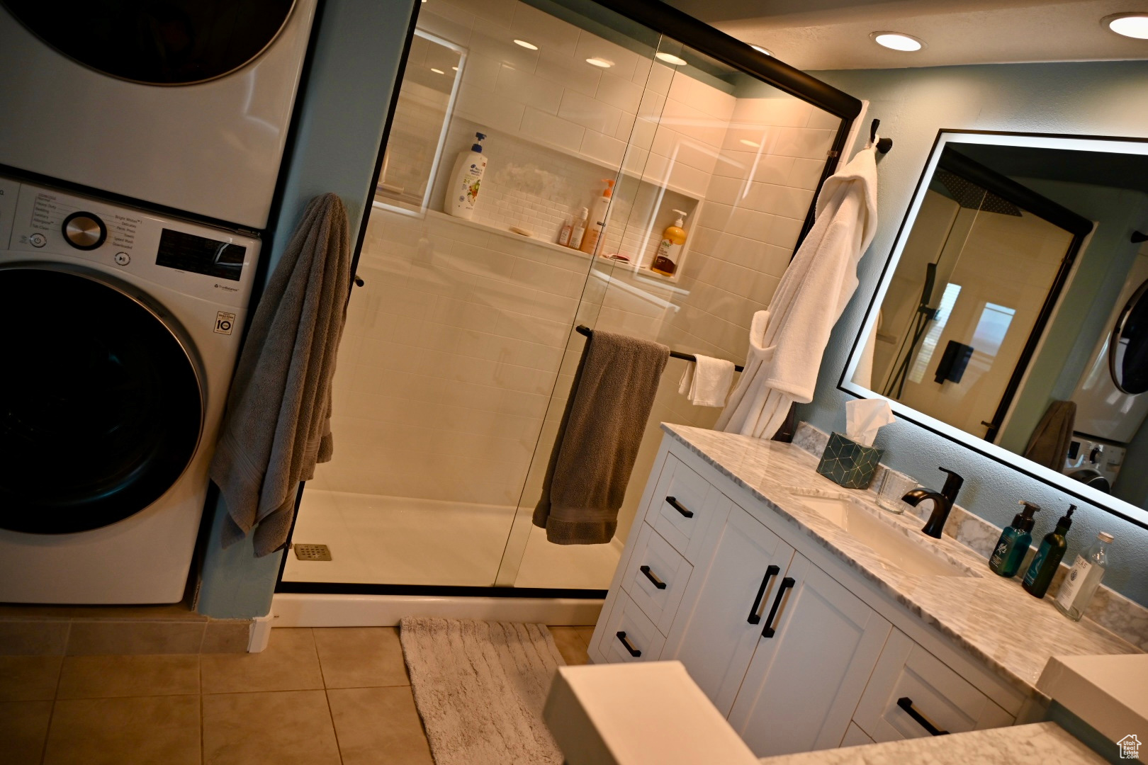 SHADOW HILLS TH 2 - Residential