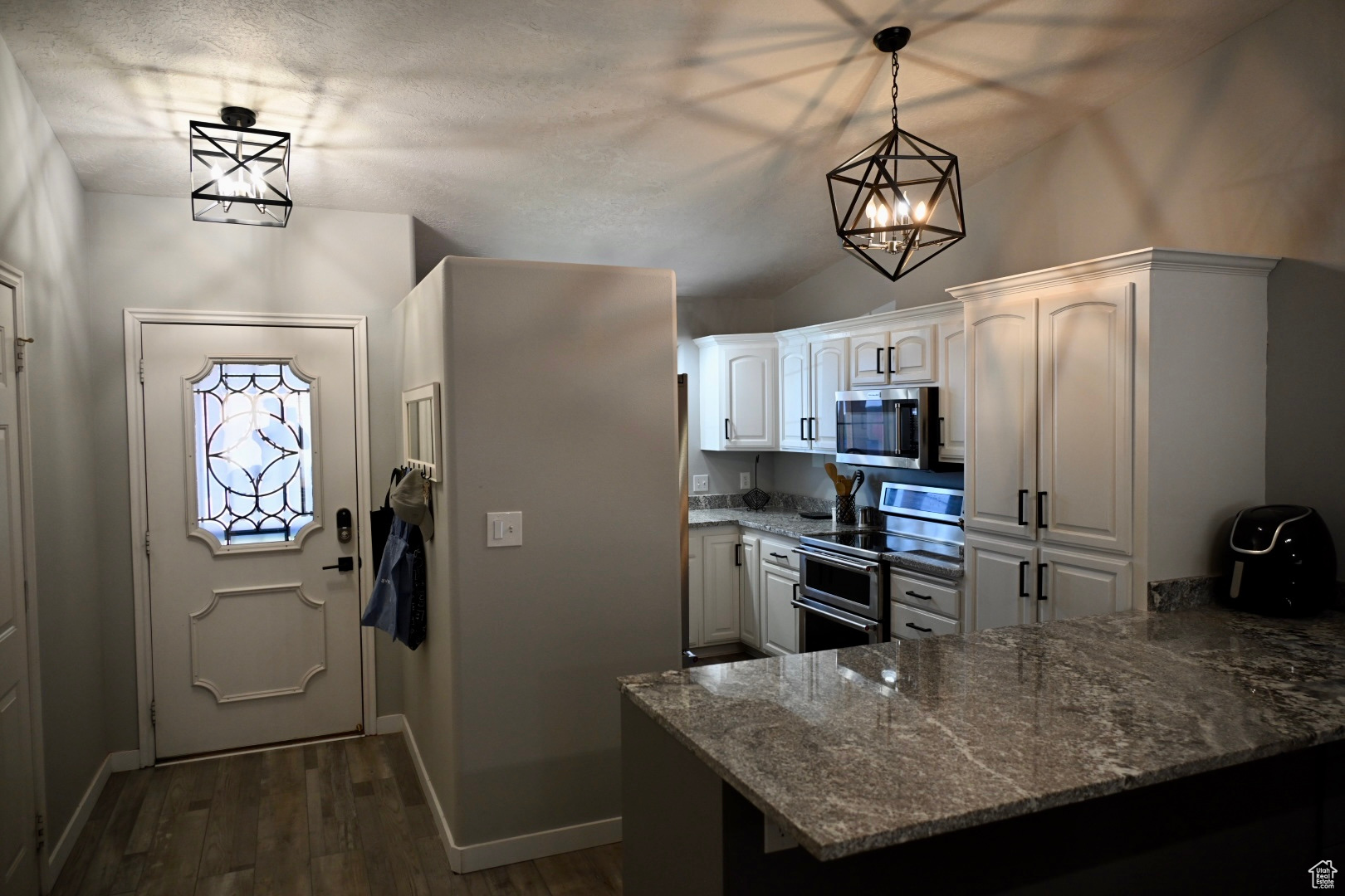 SHADOW HILLS TH 2 - Residential