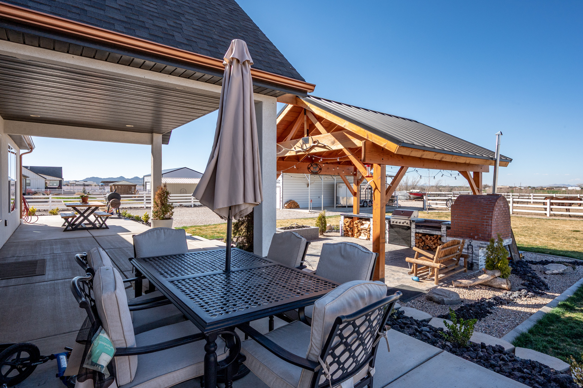 ESTATES AT SUNRISE RANCH - Residential