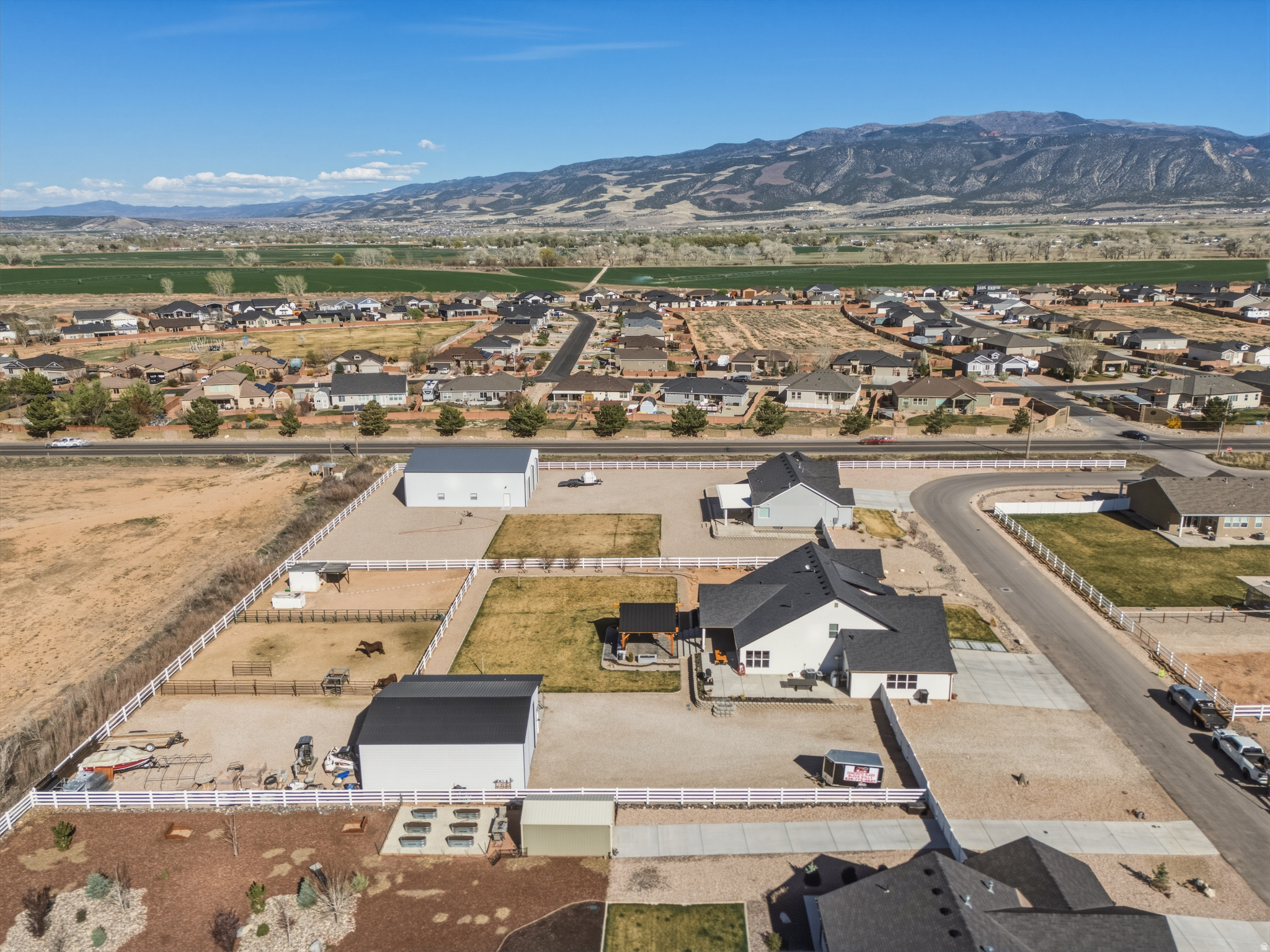 ESTATES AT SUNRISE RANCH - Residential