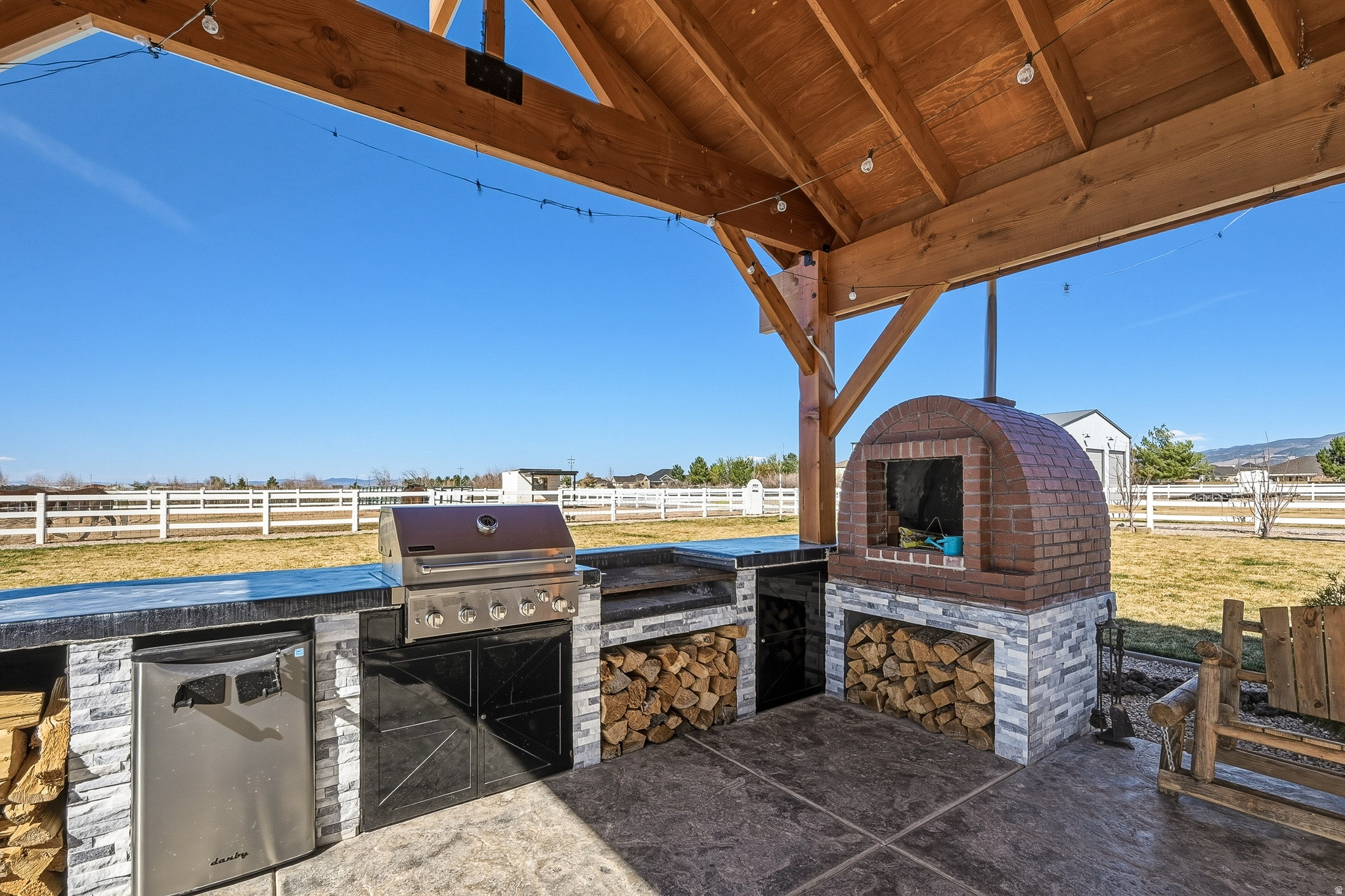 ESTATES AT SUNRISE RANCH - Residential