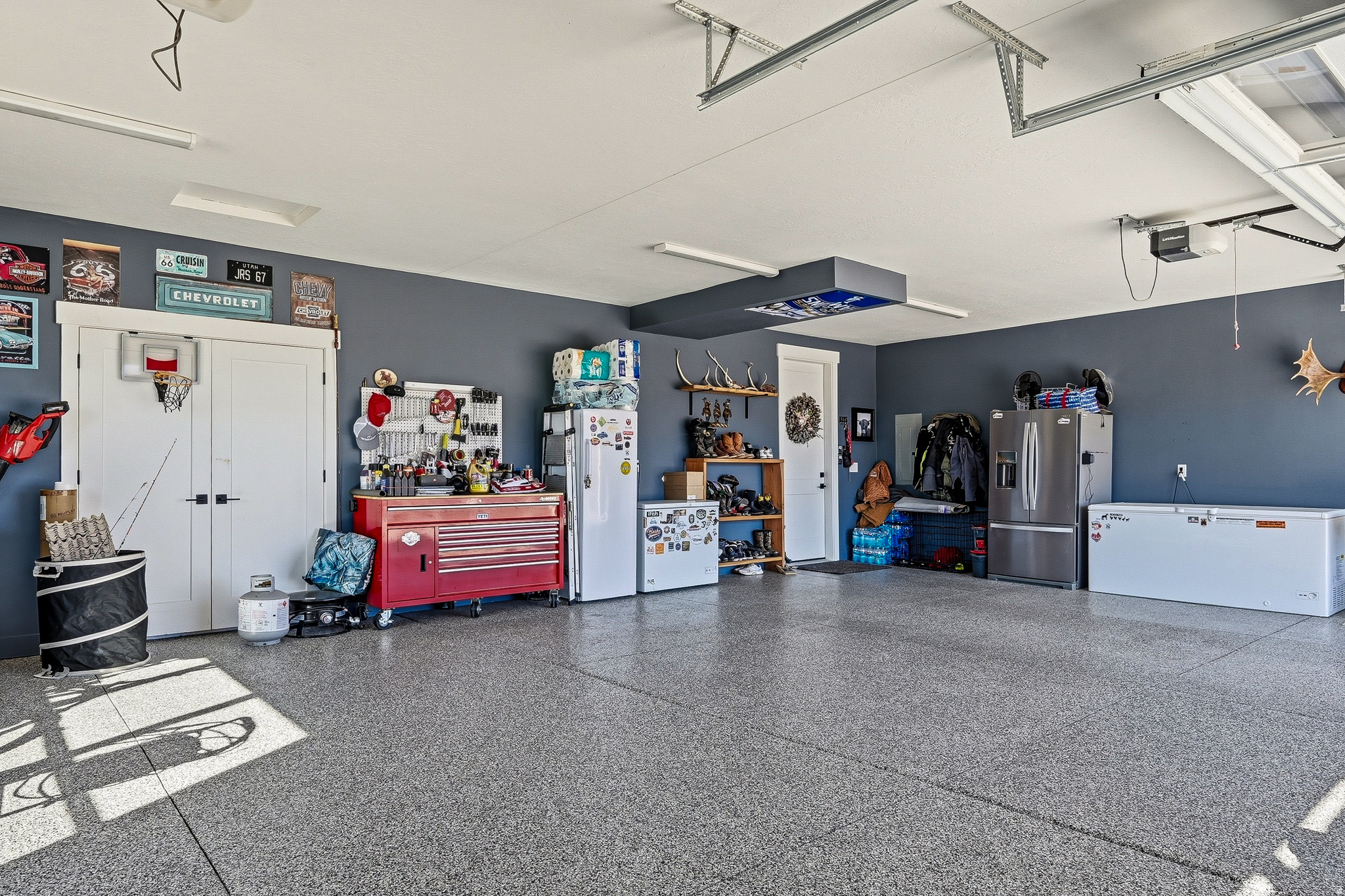 ESTATES AT SUNRISE RANCH - Residential