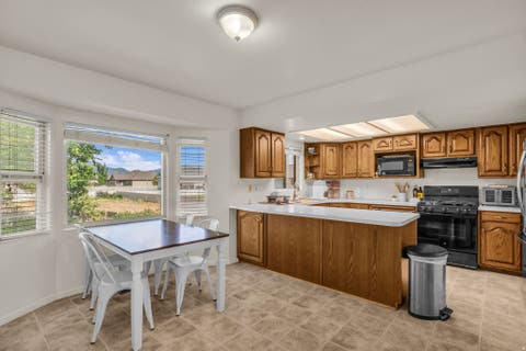Tiny photo for 3392 S 4700 W, West Haven, UT 84401 (MLS # 2169616)