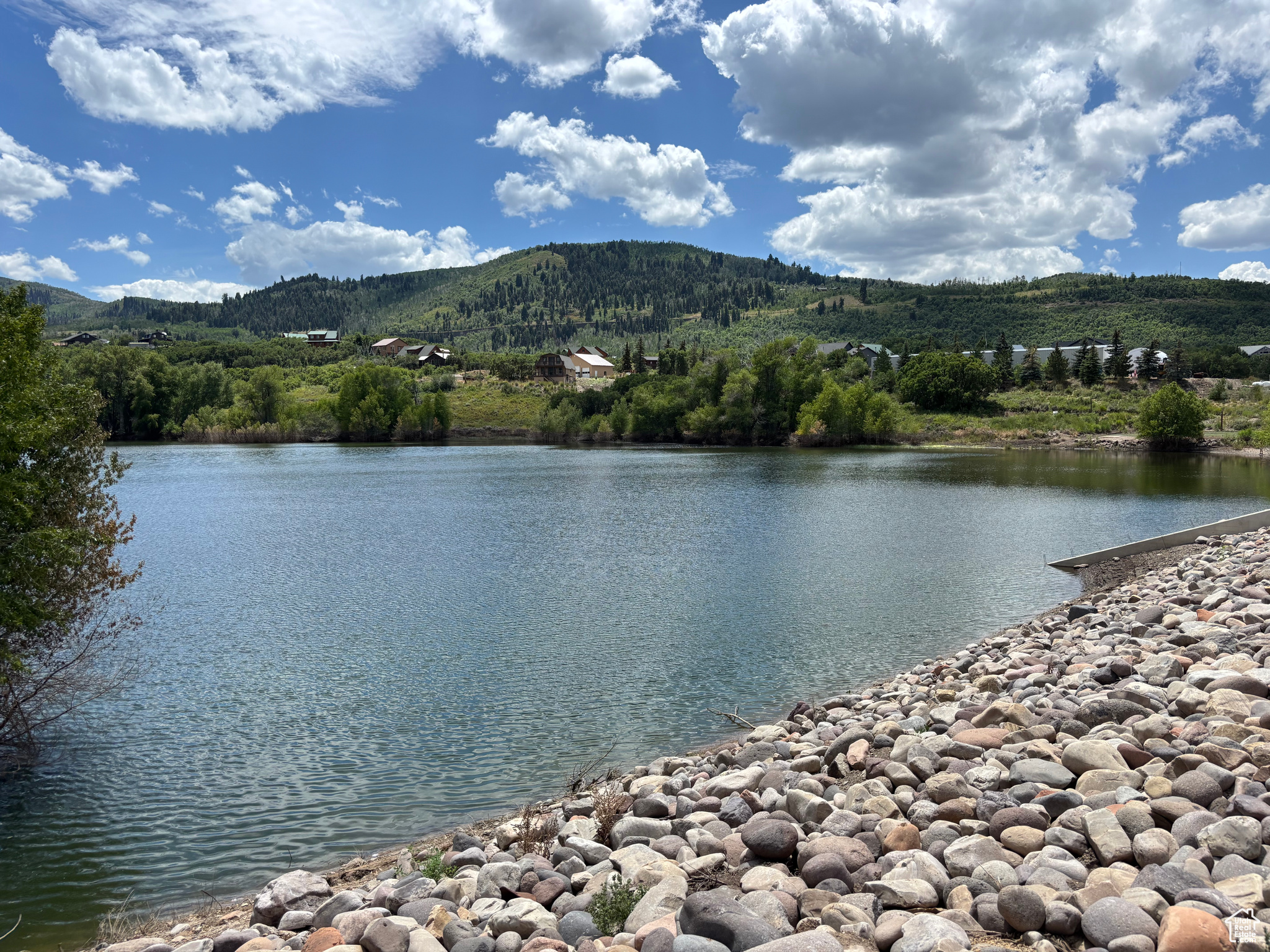 TIMBER LAKES  TIMBERLAKES - Residential