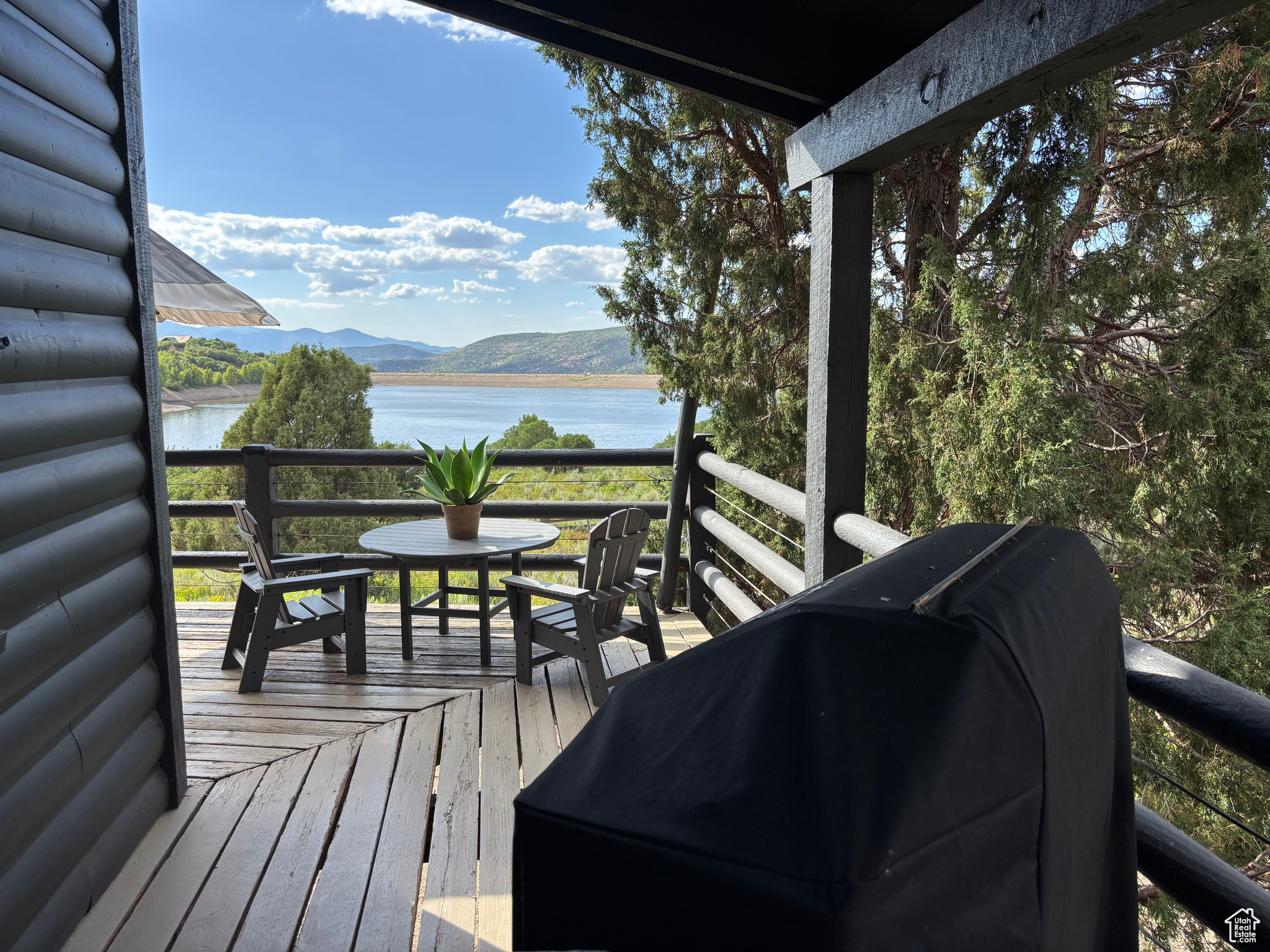 TIMBER LAKES  TIMBERLAKES - Residential