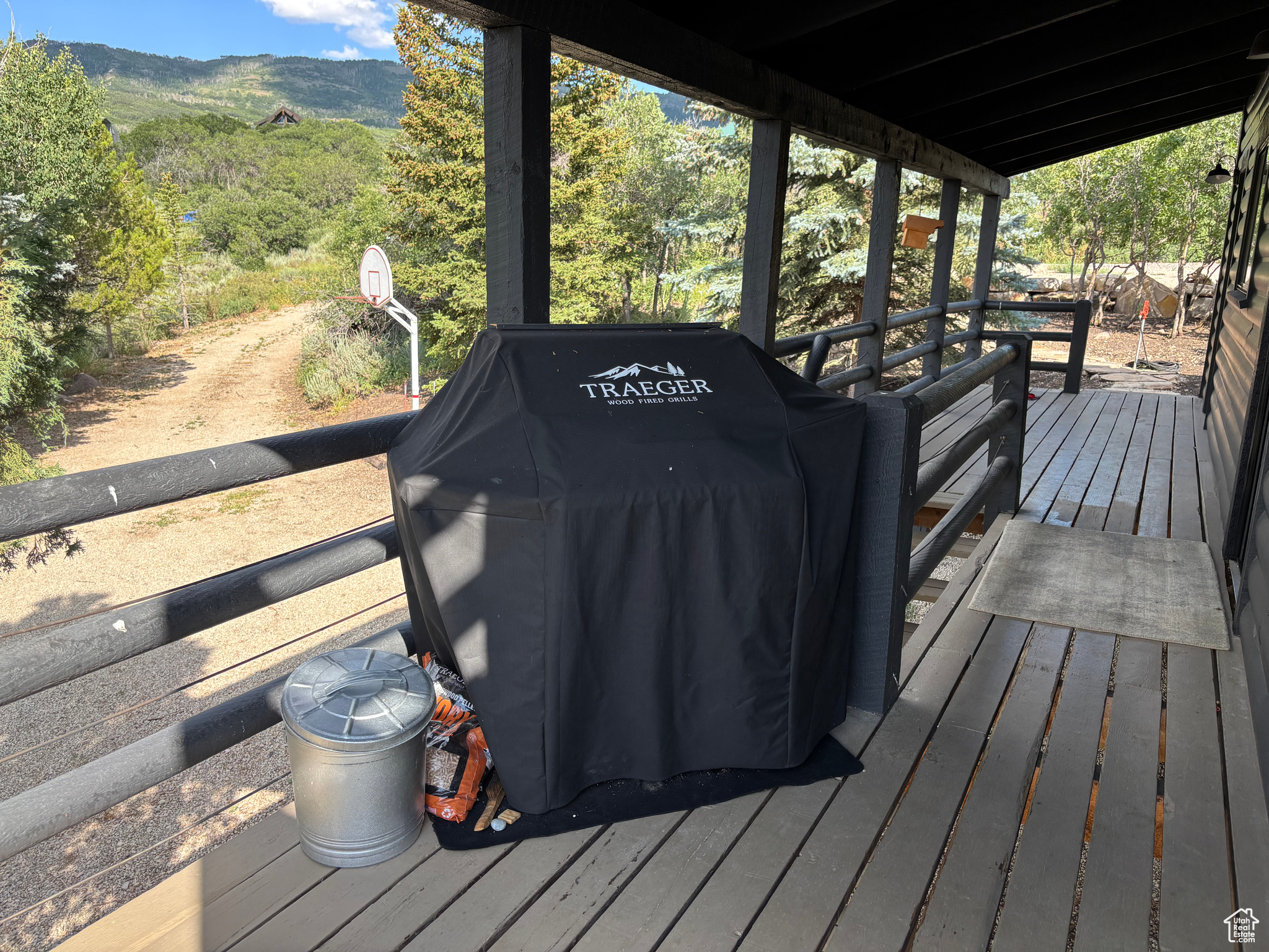 TIMBER LAKES  TIMBERLAKES - Residential