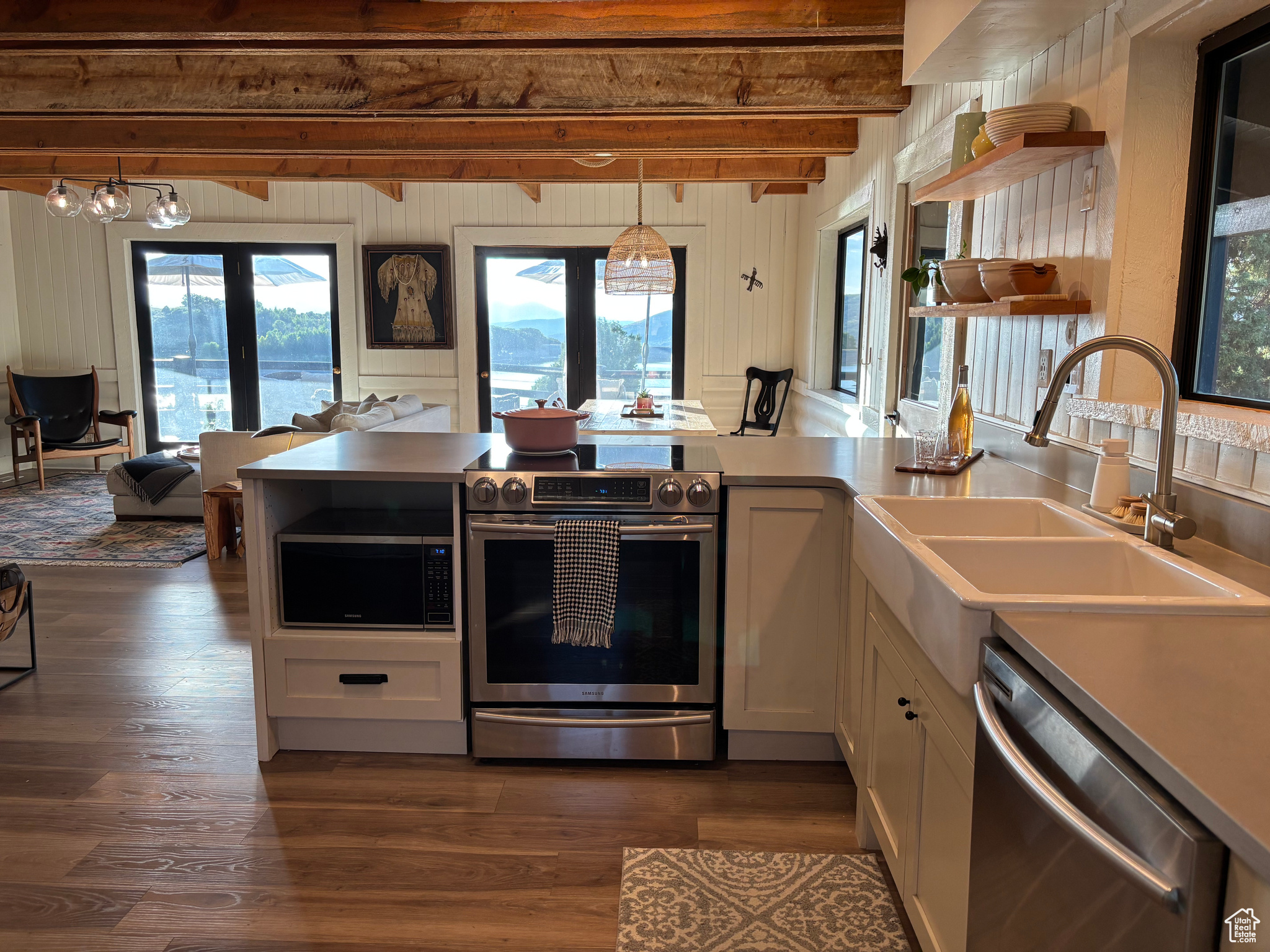 TIMBER LAKES  TIMBERLAKES - Residential