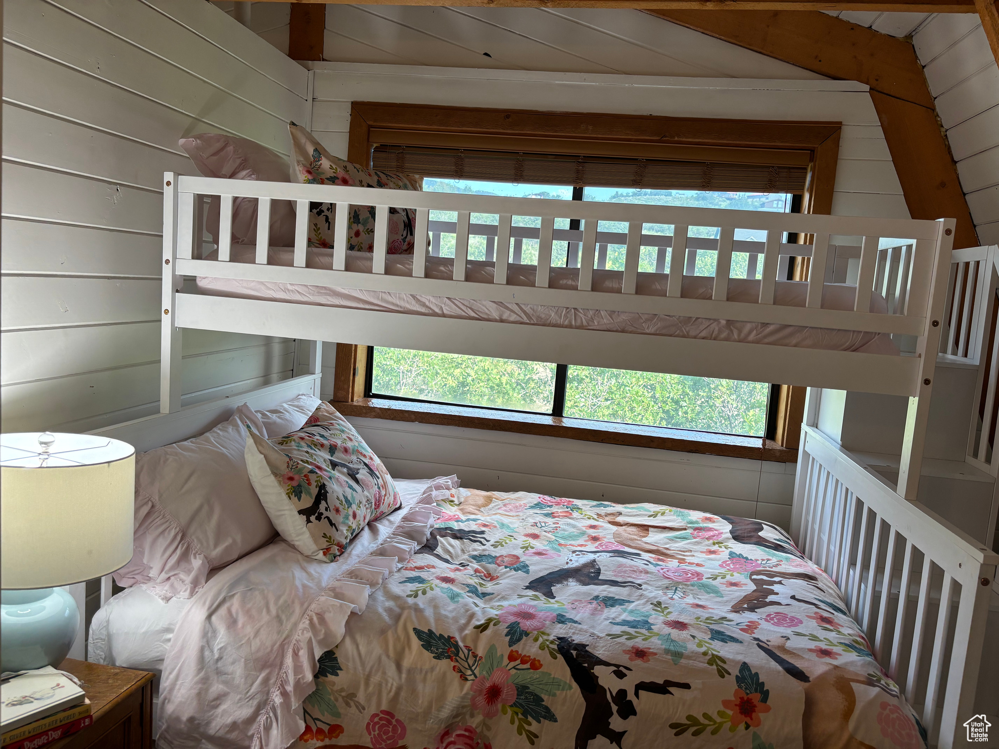 TIMBER LAKES  TIMBERLAKES - Residential