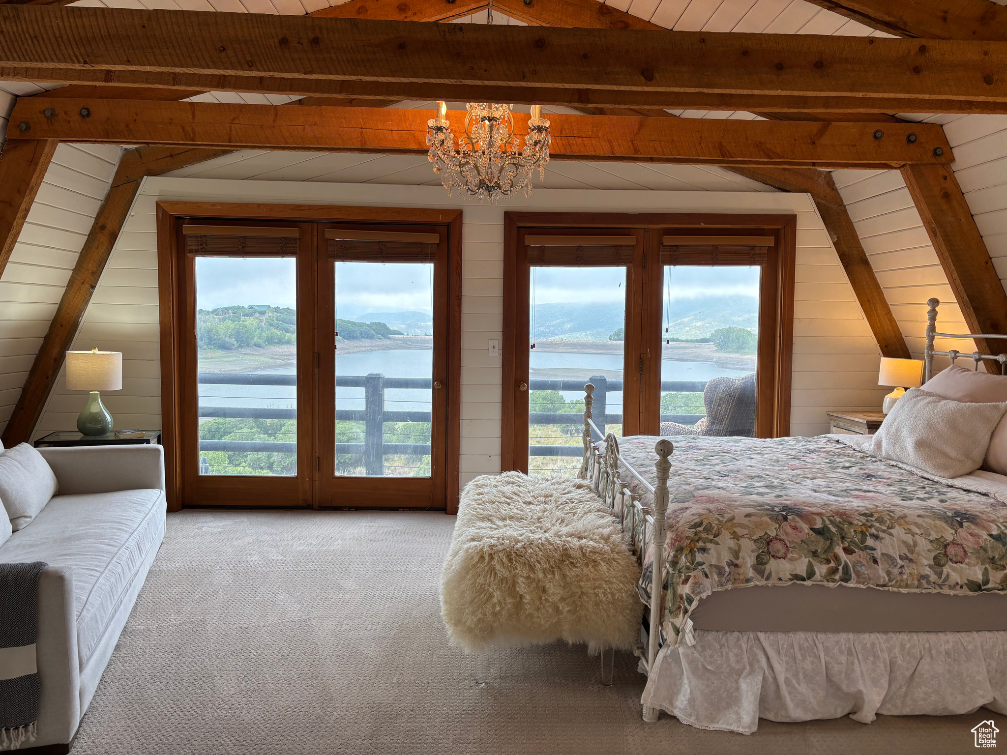 TIMBER LAKES  TIMBERLAKES - Residential