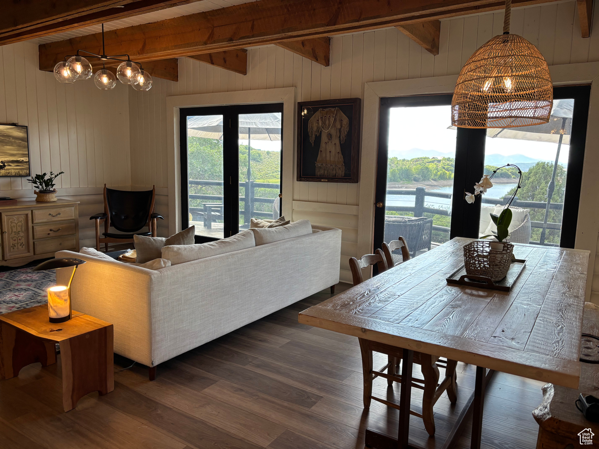 TIMBER LAKES  TIMBERLAKES - Residential