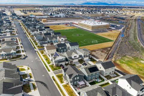 Tiny photo for 2094 W LYDIA LN, Syracuse, UT 84075 (MLS # 2141503)