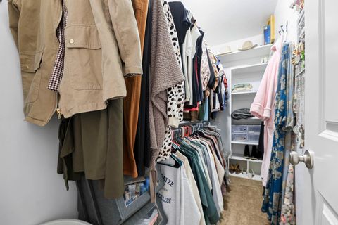 Tiny photo for 947 ELIZABETH DR, North Salt Lake, UT 84054 (MLS # 2131508)