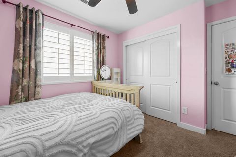 Tiny photo for 947 ELIZABETH DR, North Salt Lake, UT 84054 (MLS # 2131508)