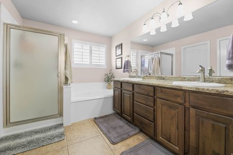 Tiny photo for 947 ELIZABETH DR, North Salt Lake, UT 84054 (MLS # 2131508)