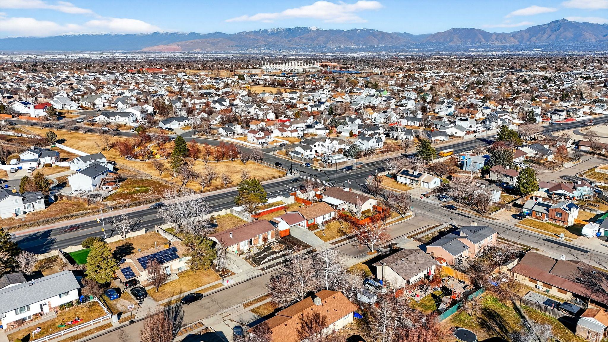 OQUIRRH SHADOWS - Residential