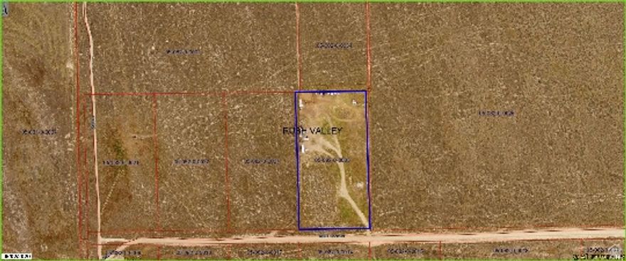 Awesome views! Just look at the Stansbury Mountain Range to the west. Surrounding you is a full panoramic view of the Tooele Valley.