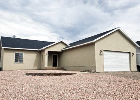 Homes For Sale - 827 S 300<br/> Monroe, UT 84754