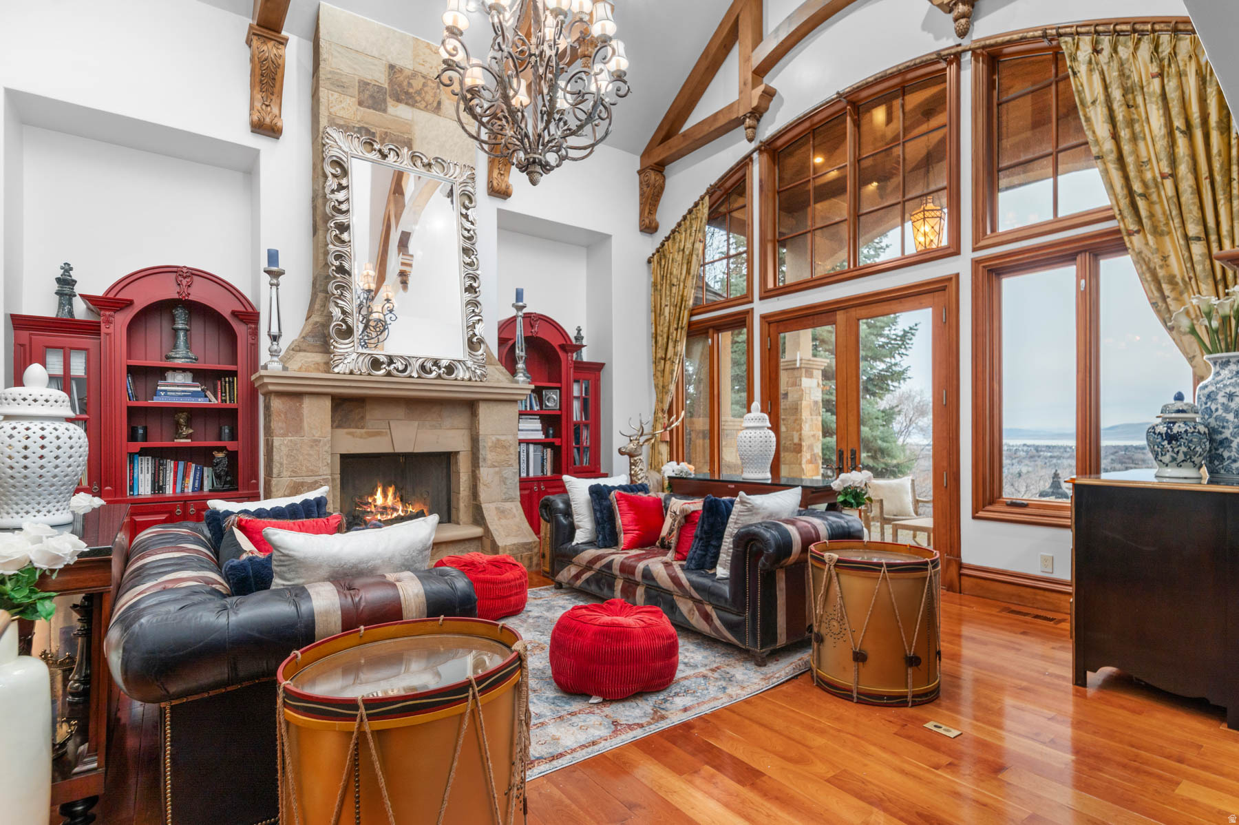 HILLSIDE OAKS - Residential