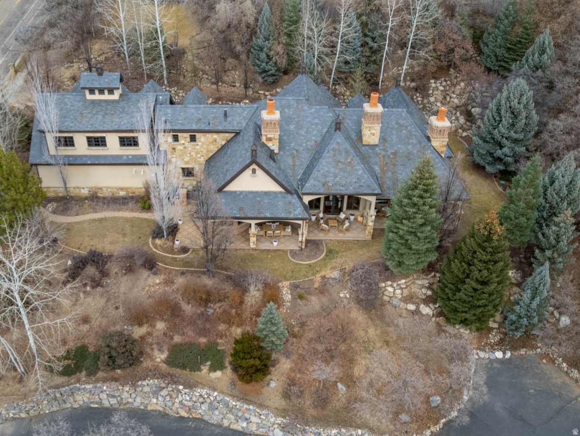 HILLSIDE OAKS - Residential