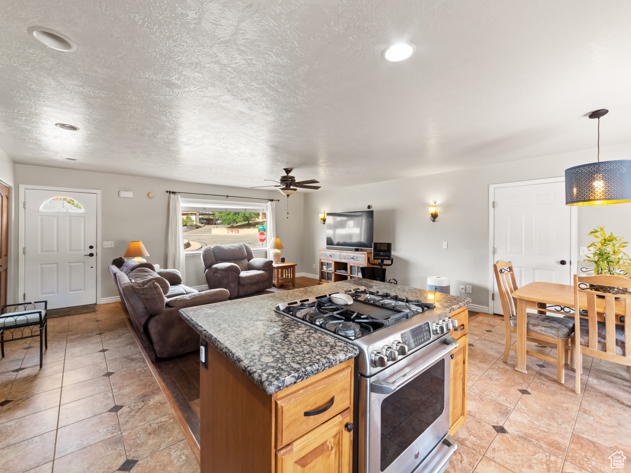 WALKER - Residential