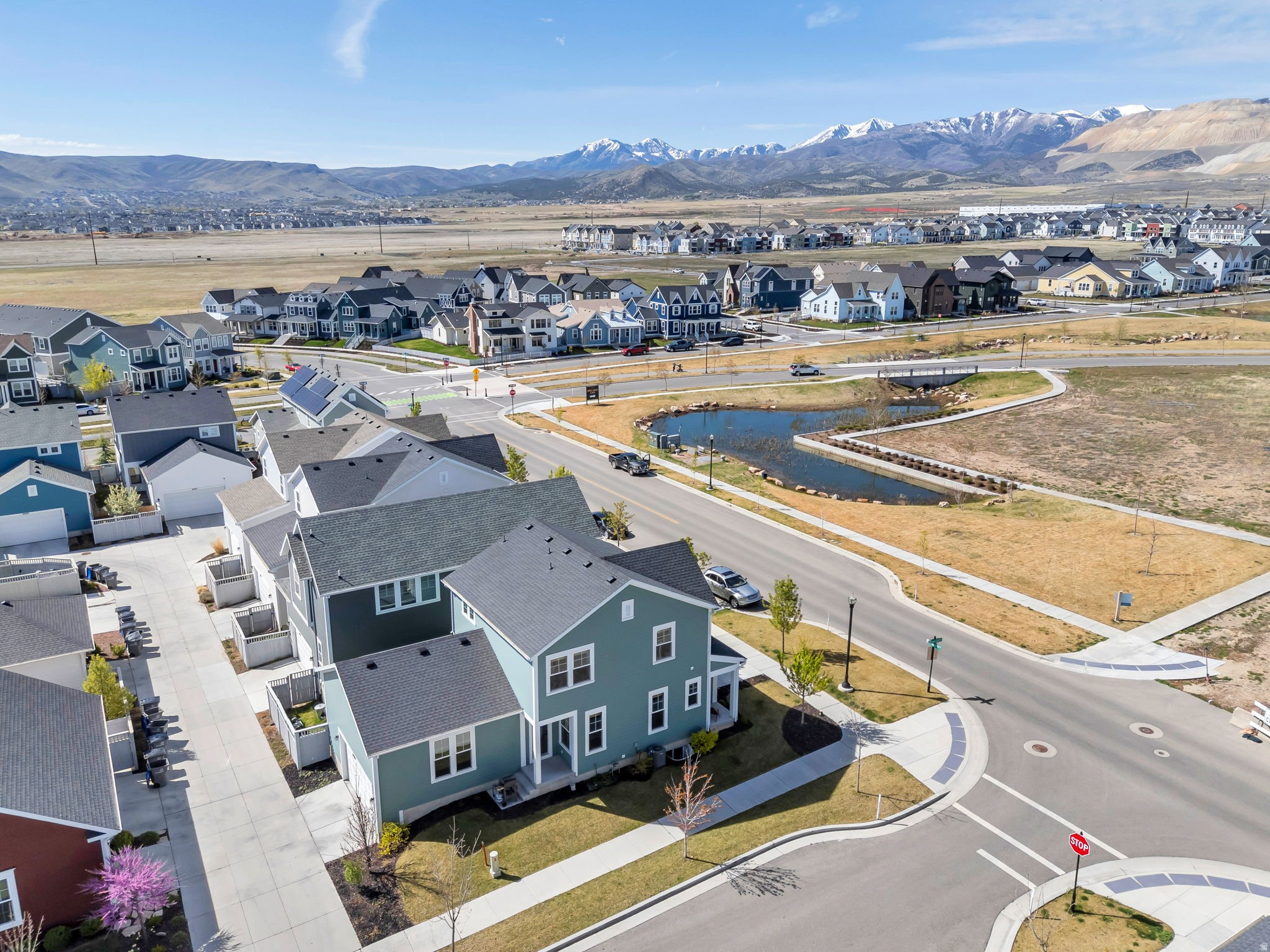 DAYBREAK - Residential