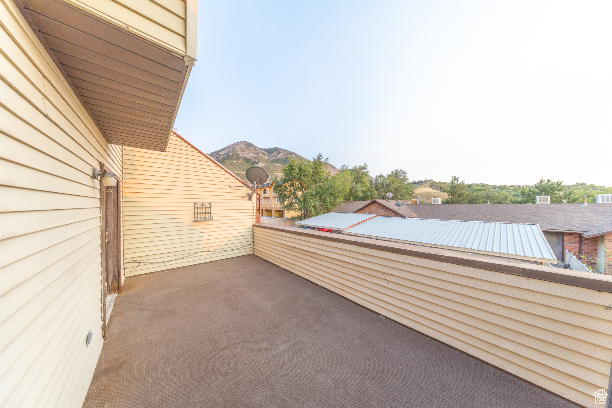 CANYON TERRACE CONDOS - Residential
