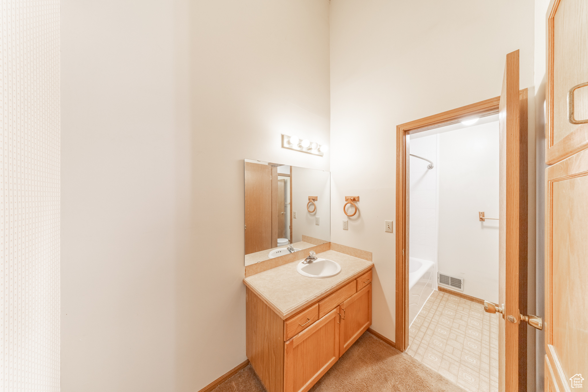 CANYON TERRACE CONDOS - Residential