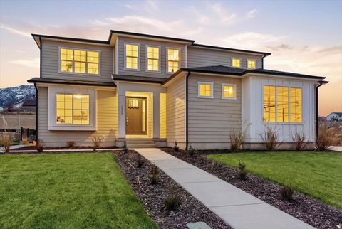 Tiny photo for 3559 S GARIBALDI WAY, Saratoga Springs, UT 84045 (MLS # 2148191)